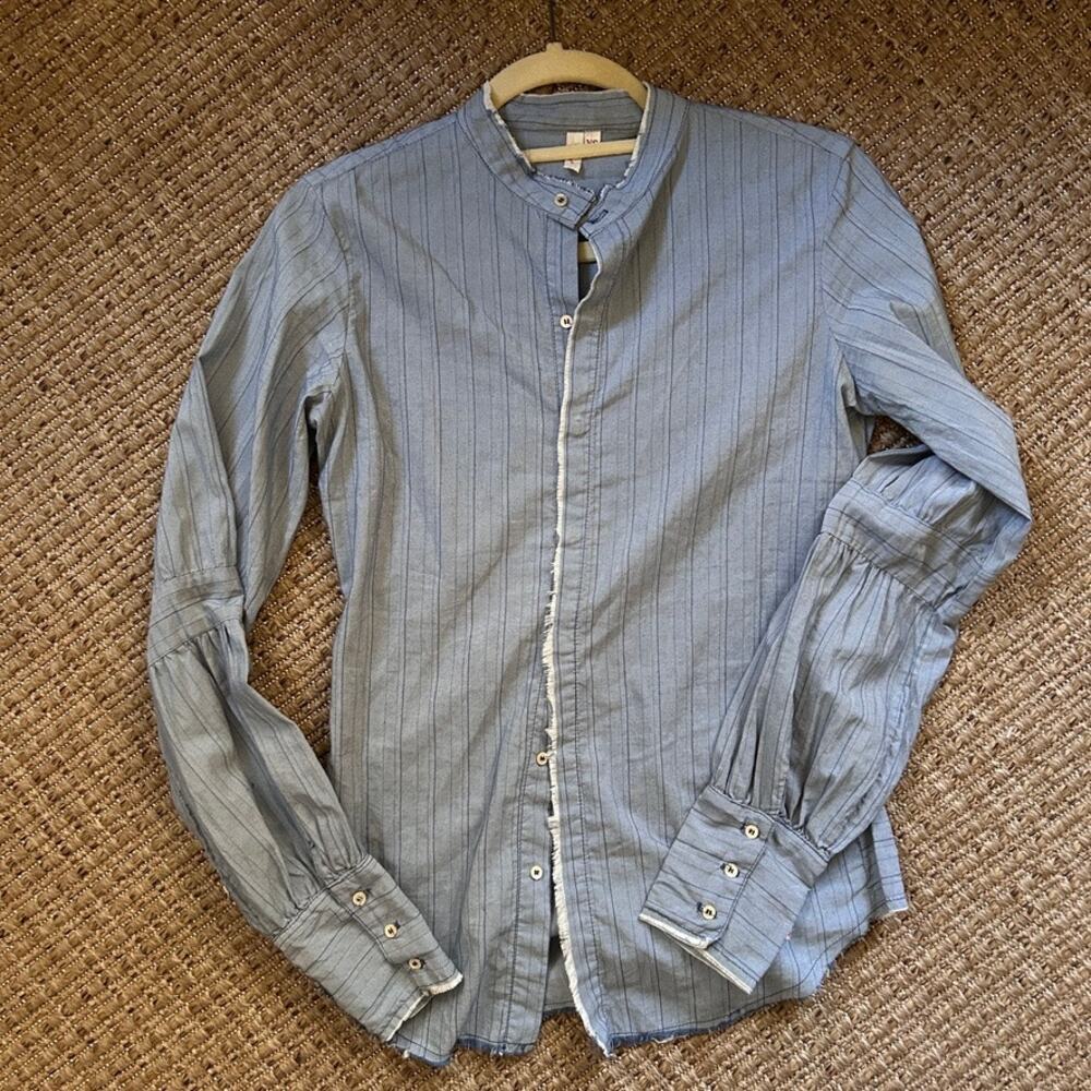 Y2K Joie Blue Pinstripe Blouse XS – Frayed Trim & Pleated Sleeves